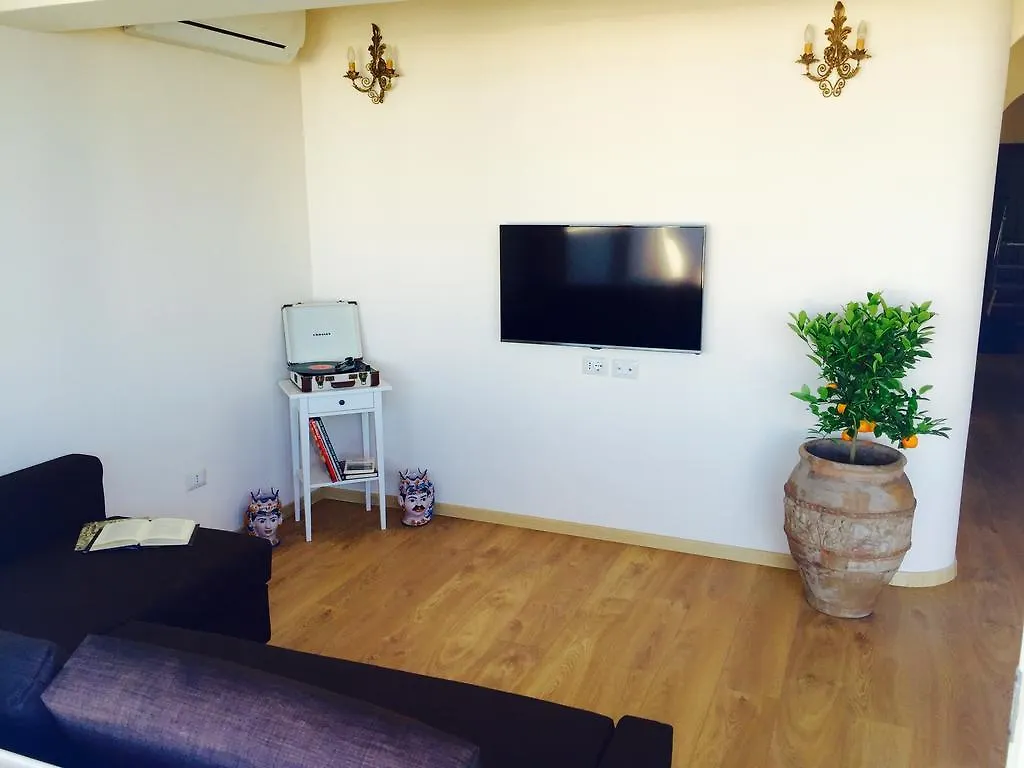 Solarium Achilles Appartement Giardini-Naxos