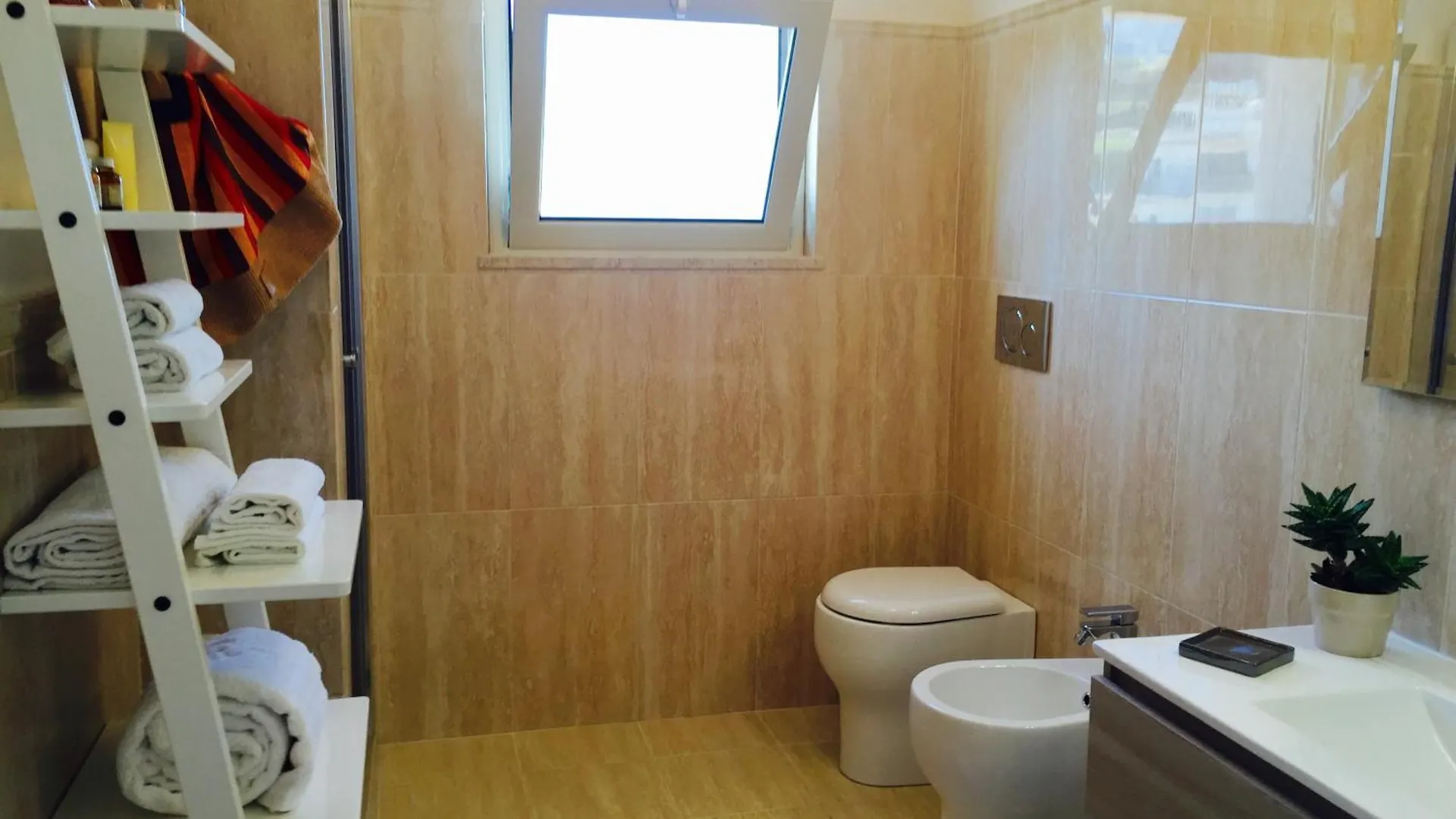 Solarium Achilles Appartement Giardini-Naxos Italië