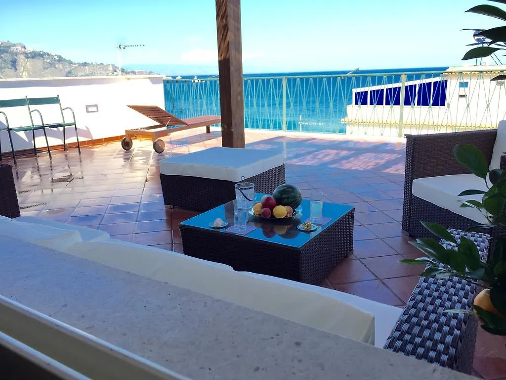 Solarium Achilles Appartement Giardini-Naxos